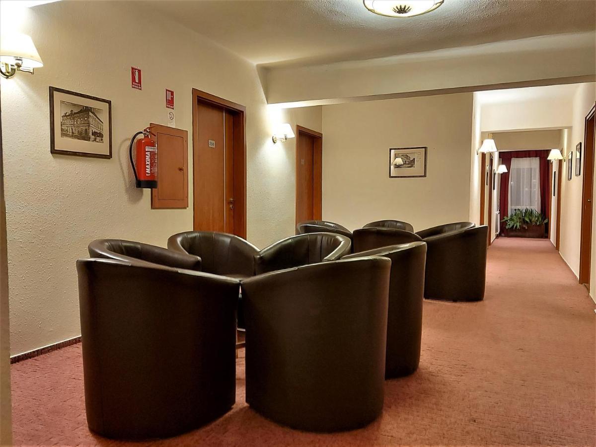 Csipke Hotel キシュクンハラシュ エクステリア 写真
